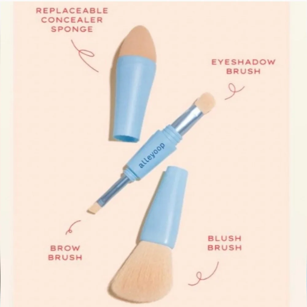 🆕️🥳🥳HOST PICK 🥳Alleyoop multi-tasker 4-in-1 makeup brush